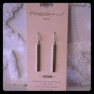 Fresh & co. "Sisters" earrings brass NEW with tags